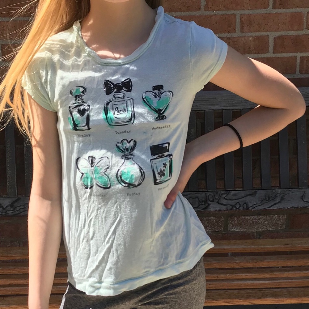 Perfume tee